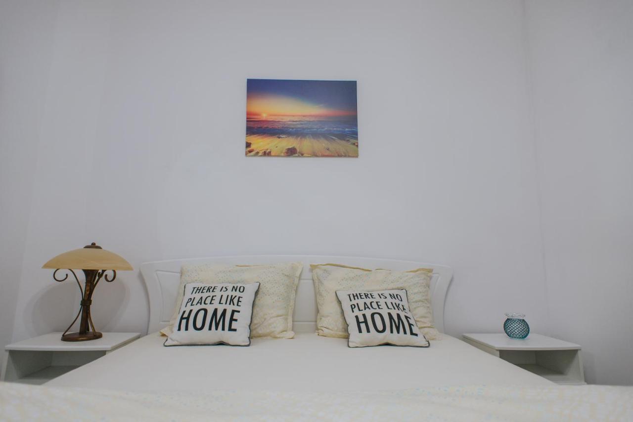 Noo'Vo Central Apartaments Oradea Ngoại thất bức ảnh
