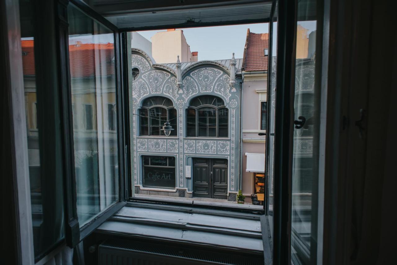 Noo'Vo Central Apartaments Oradea Ngoại thất bức ảnh